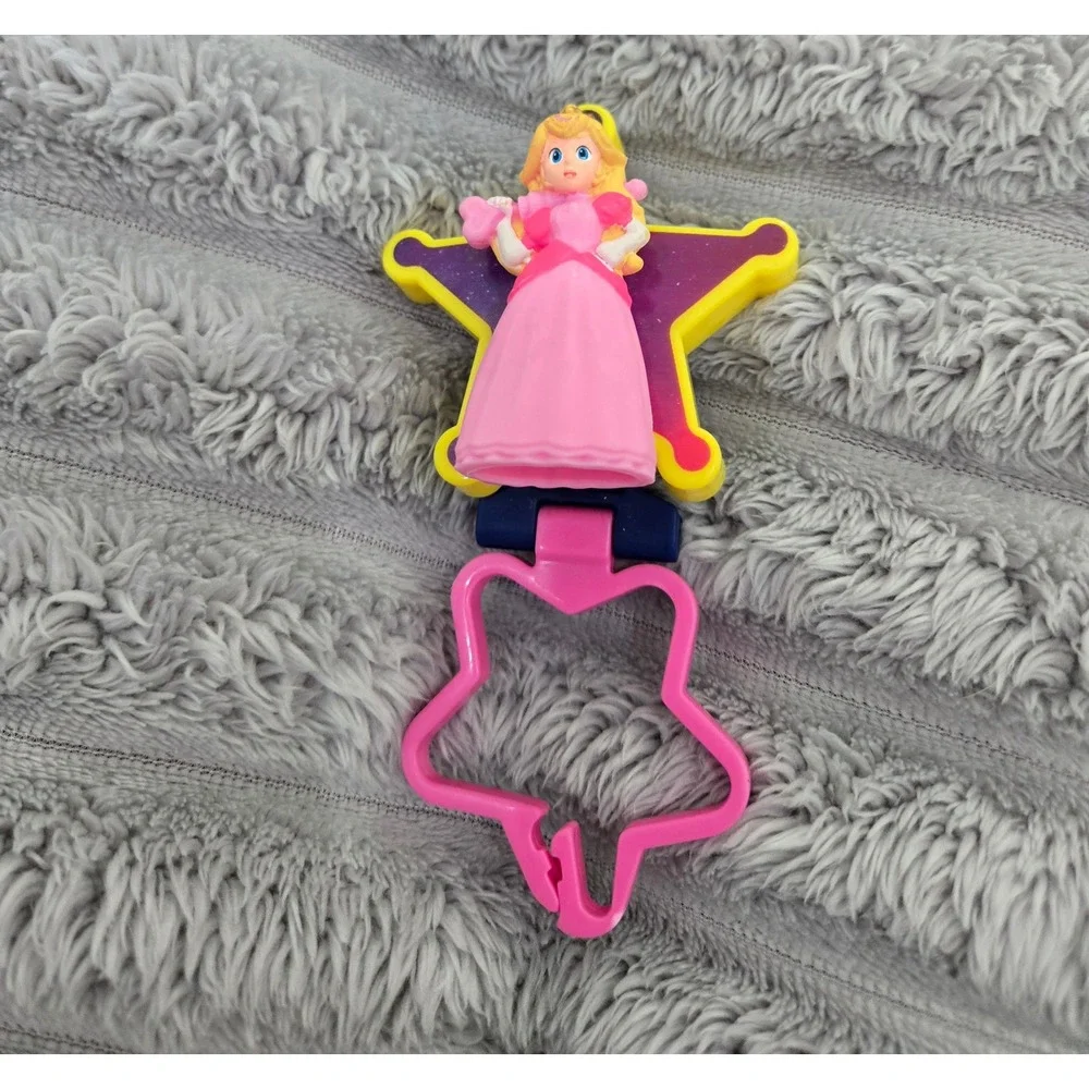 Nintendo Super Mario Princess Peach Star Backpack Clip Keychain Toy Pink Star